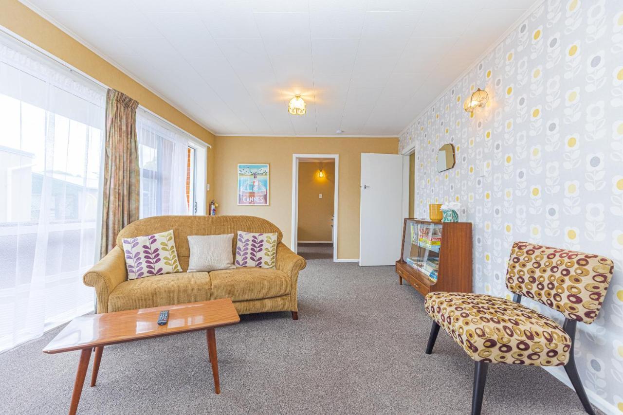 Le Riva Bed And Breakfast By The Beach ワンガヌイ エクステリア 写真
