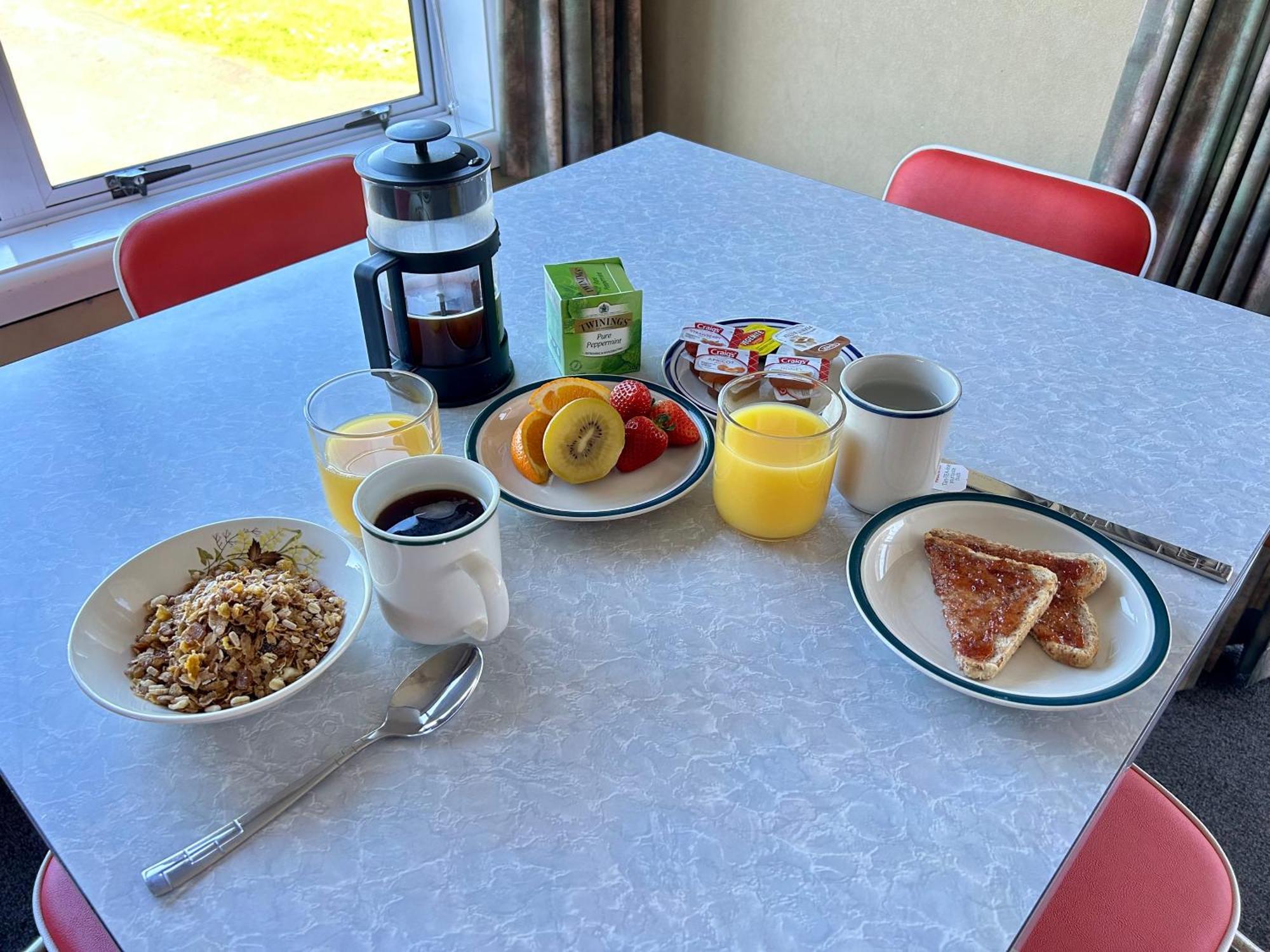 Le Riva Bed And Breakfast By The Beach ワンガヌイ エクステリア 写真